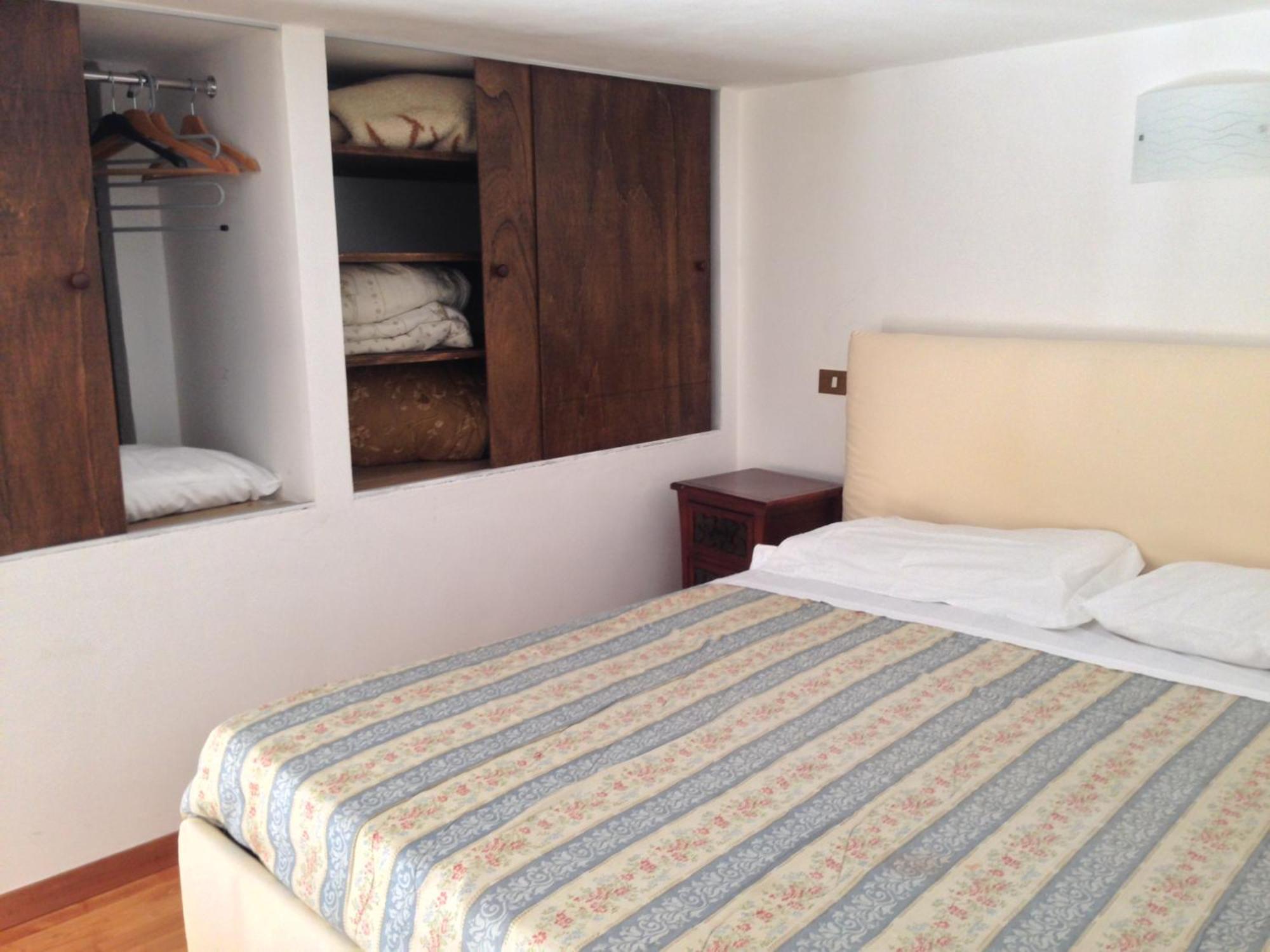 Casa Petra - Mini Open Space Apartment Brindisi Luaran gambar